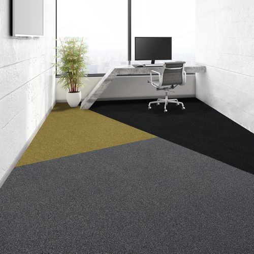 Cut Pile Contract Commercial Carpet Tiles, What Should I Put Between Carpet And Tile