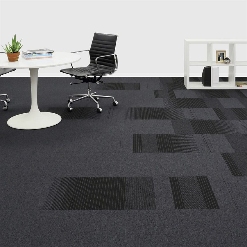 balance echo and balance greyscale